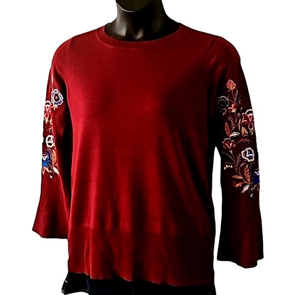 NWOT Belle by Kim Gravel Burgundy Embroidered Floral Bell Sleeve Sweater Size 8 - Picture 3 of 8